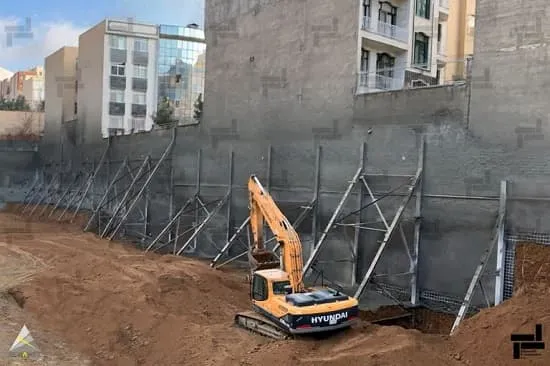 سازه نگهبان خرپایی در گودبرداری