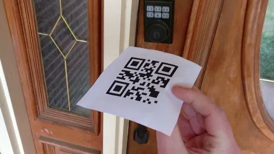 کاربرد بارکد در باز کردن درب