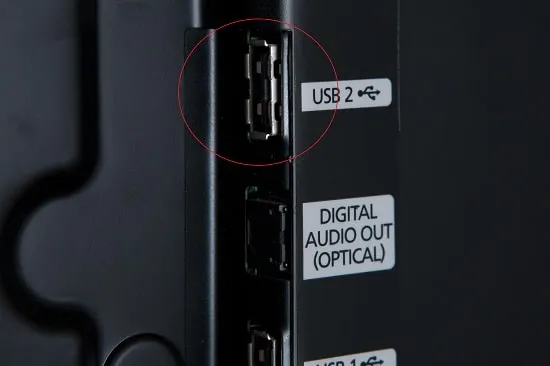پورت USB تلویزیون