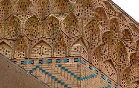 گره سازی در آجرکاری