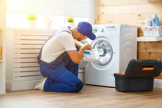 سرویس ماشین لباسشویی توسط متخصص