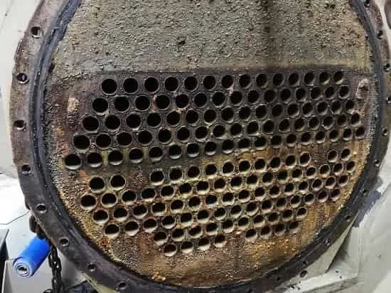 عیب یابی چیلر تراکمی: تجمع رسوب