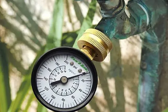 بررسی فشار آب