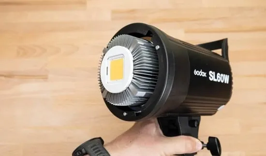 مزایای چراغ cob چیست