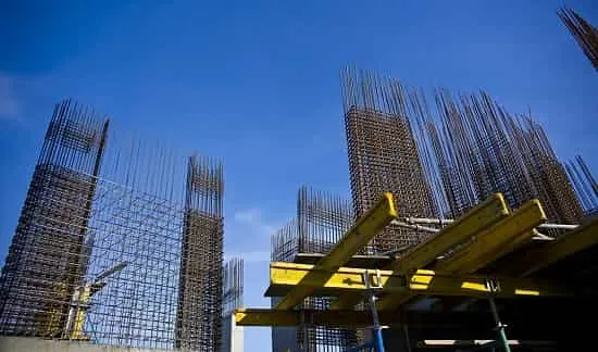 اهمیت طراحی و اجرای صنعتی ساختمان‌ها