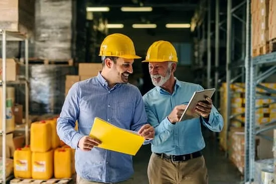 مشاغل معاف از مالیات بر دارایی