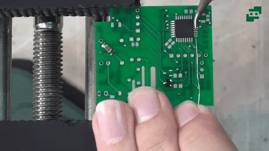 آموزش لحیم کاری آی سی SMD