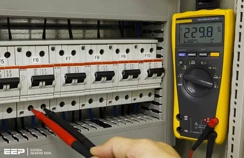 تست عایق تابلو برق
